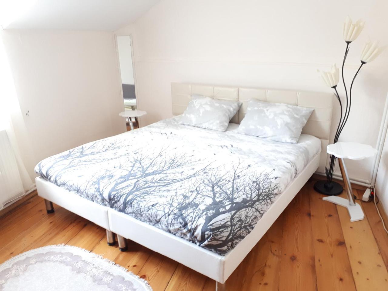 Karin House Apartment Tbilisi ภายนอก รูปภาพ
