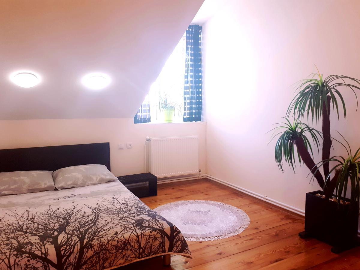 Karin House Apartment Tbilisi ภายนอก รูปภาพ
