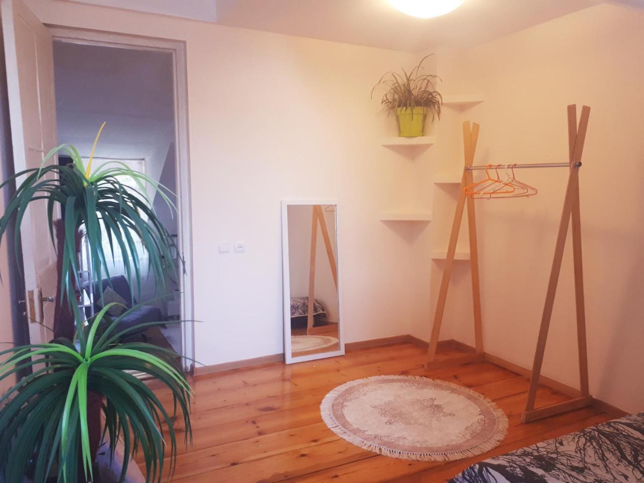 Karin House Apartment Tbilisi ภายนอก รูปภาพ