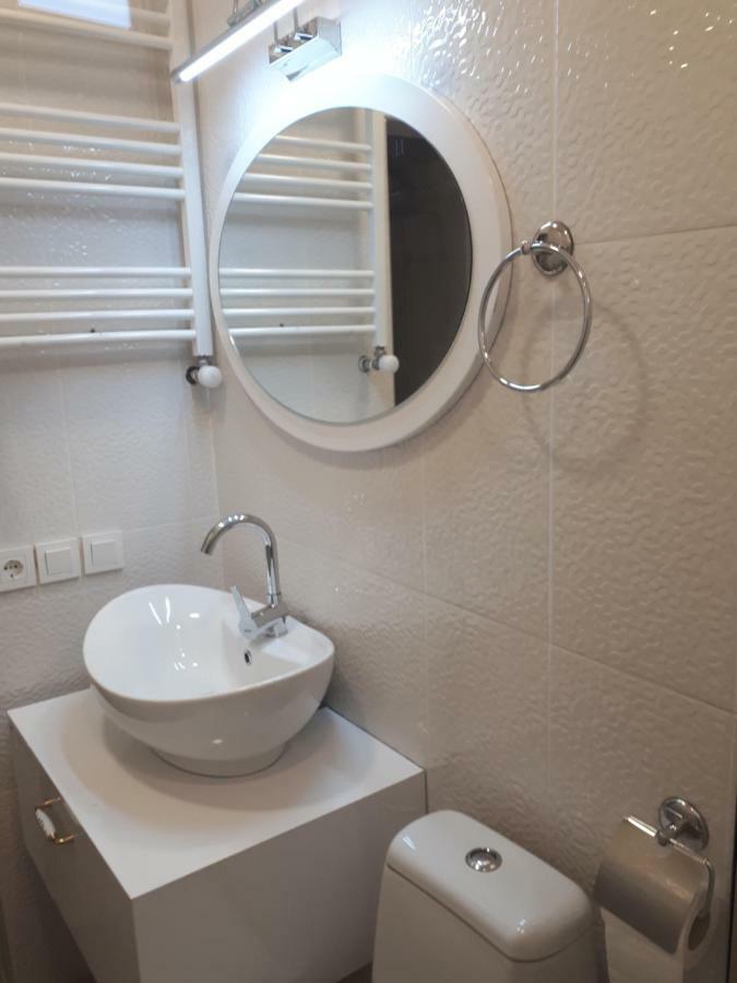 Karin House Apartment Tbilisi ภายนอก รูปภาพ